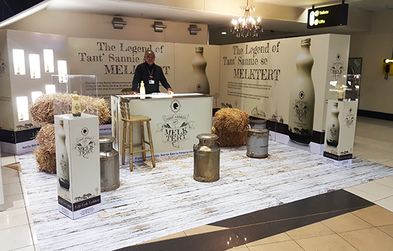 signage-display-15